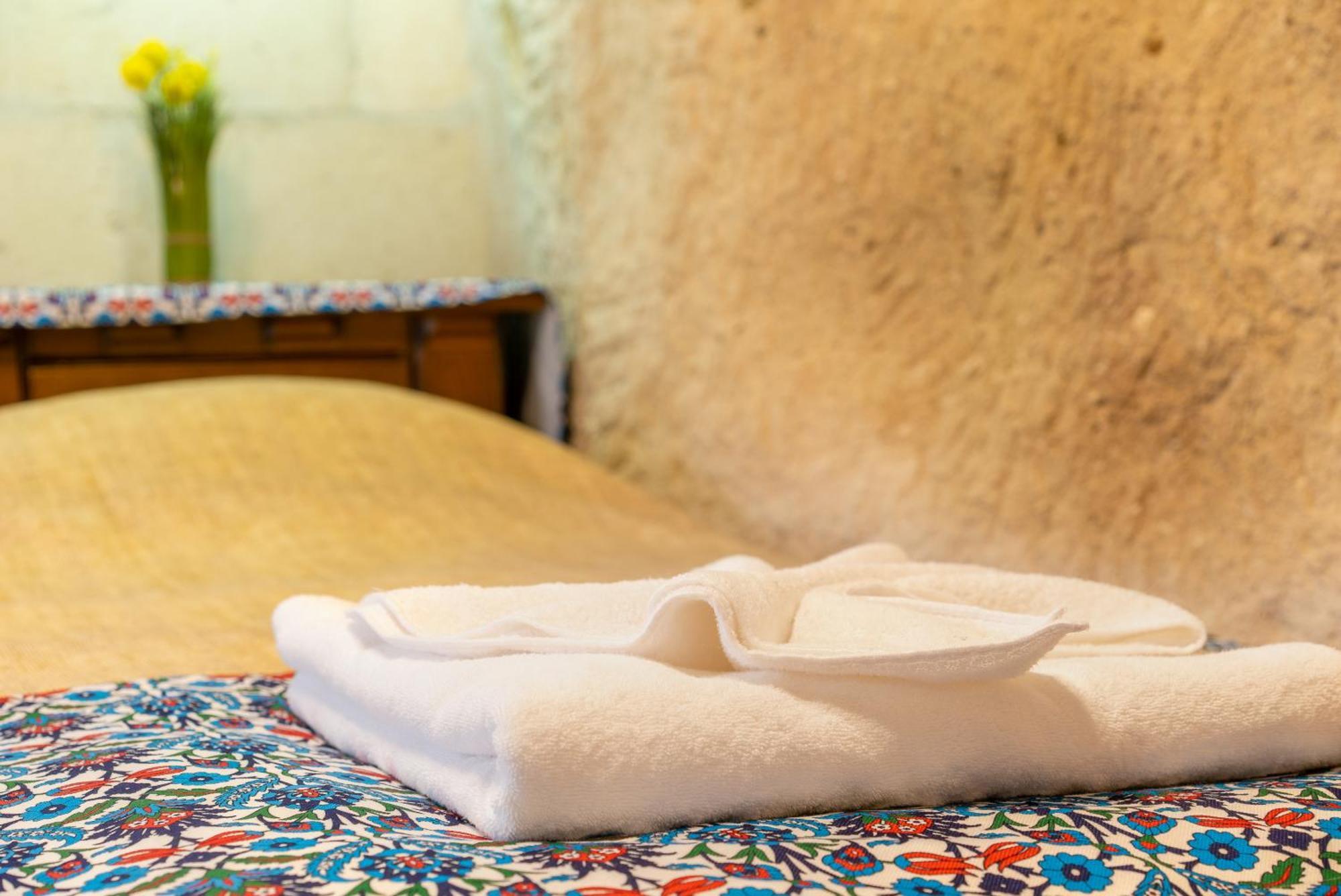 ホテル Cappadocia Inans Cave & Swimming Pool Hot ネヴシェヒル エクステリア 写真