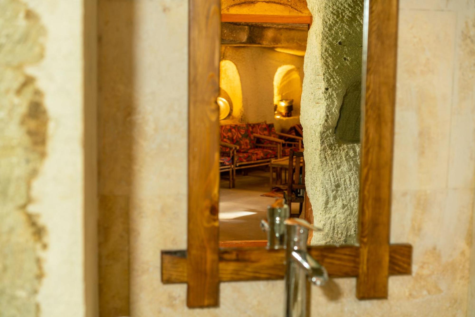 ホテル Cappadocia Inans Cave & Swimming Pool Hot ネヴシェヒル エクステリア 写真