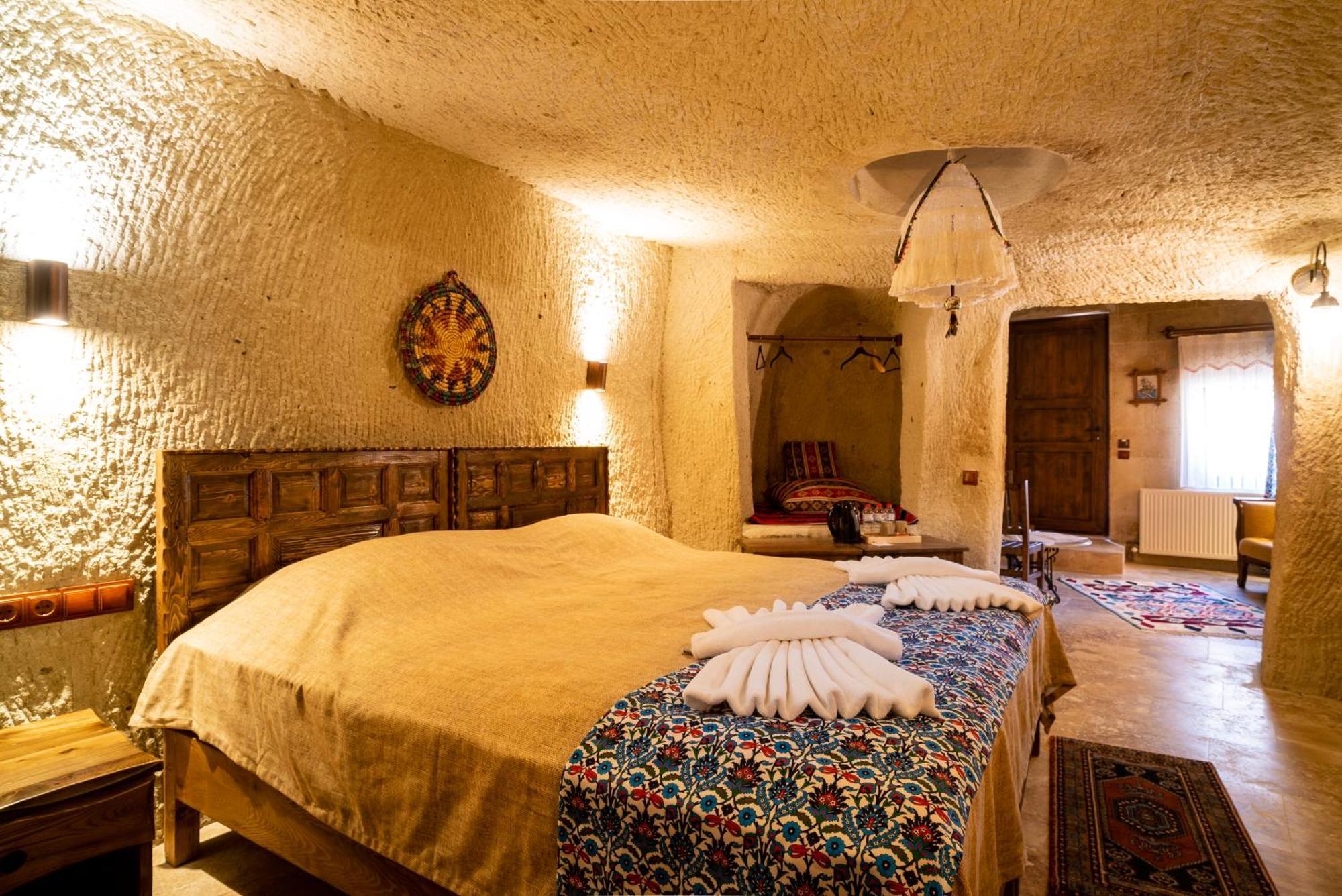 ホテル Cappadocia Inans Cave & Swimming Pool Hot ネヴシェヒル エクステリア 写真