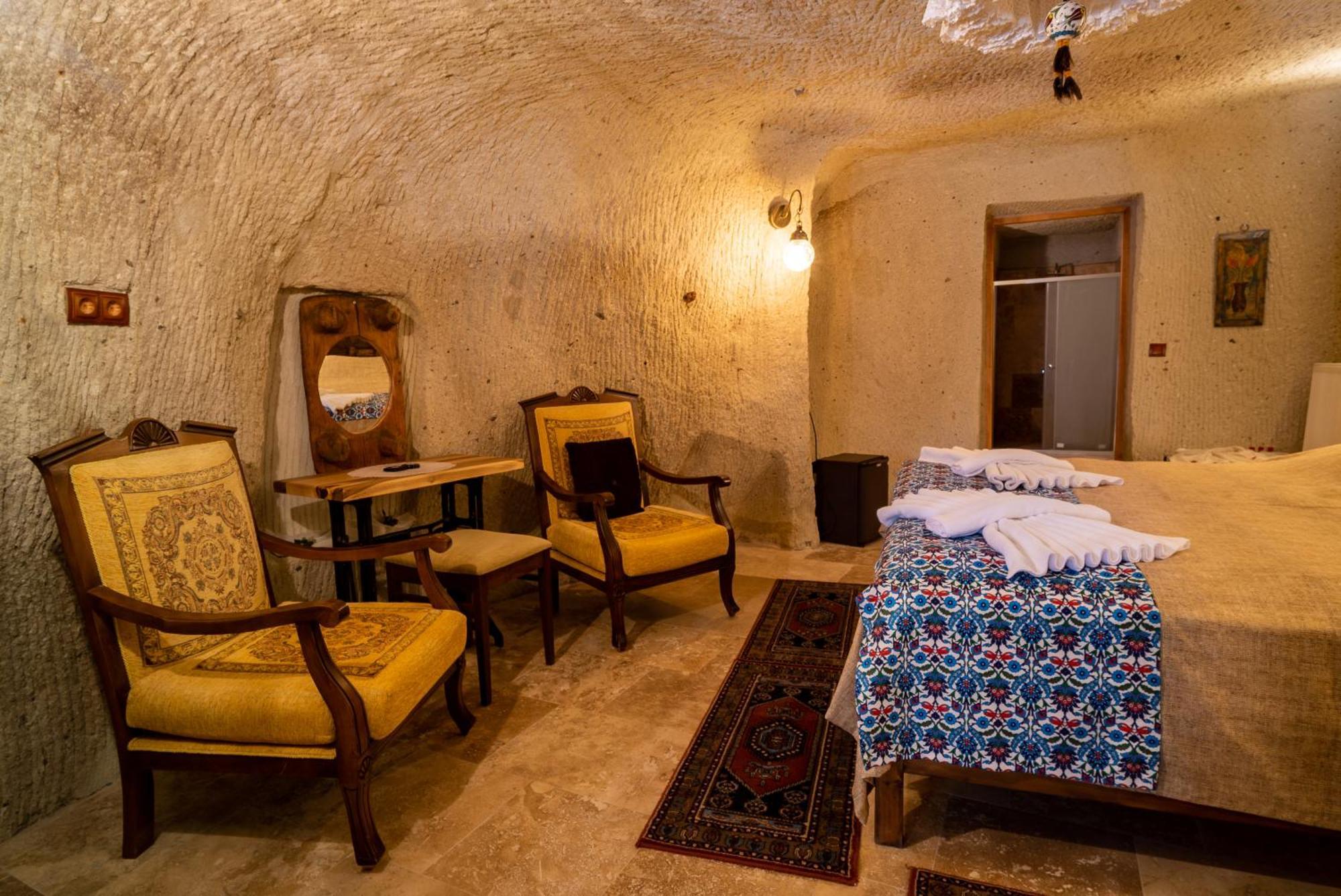 ホテル Cappadocia Inans Cave & Swimming Pool Hot ネヴシェヒル エクステリア 写真