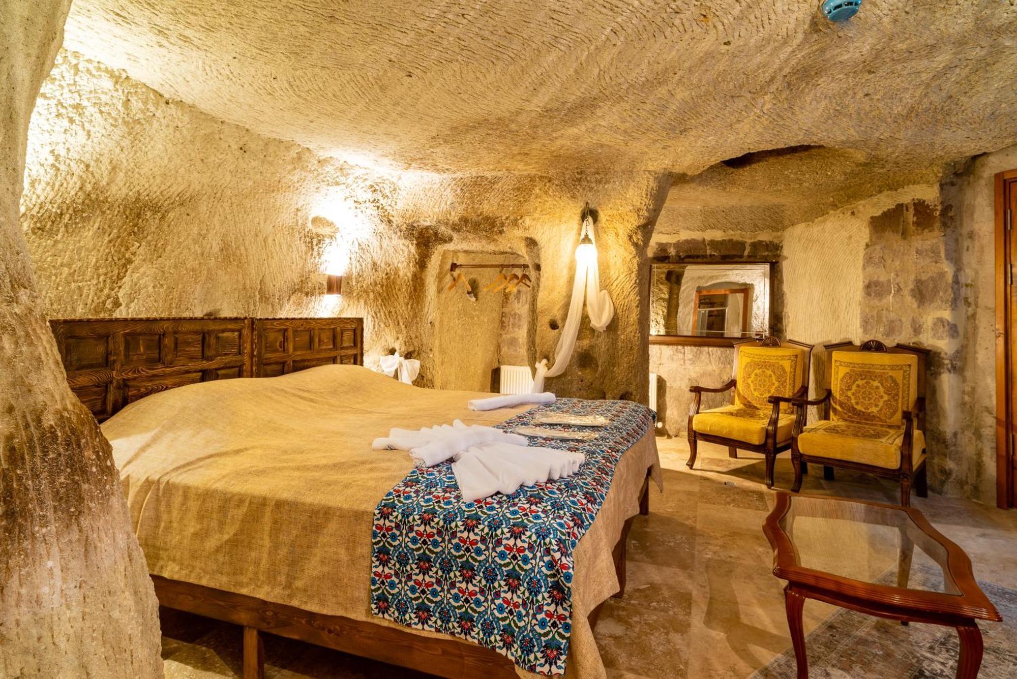 ホテル Cappadocia Inans Cave & Swimming Pool Hot ネヴシェヒル エクステリア 写真