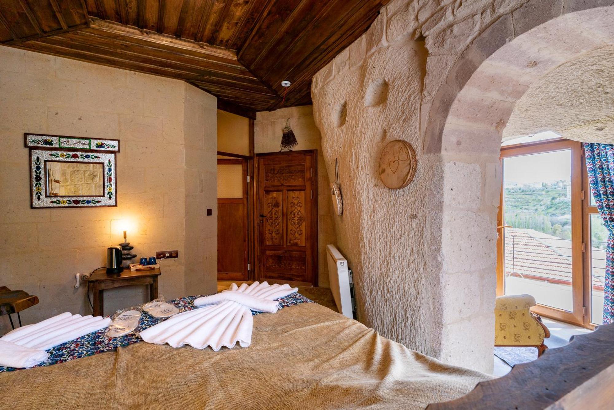 ホテル Cappadocia Inans Cave & Swimming Pool Hot ネヴシェヒル エクステリア 写真