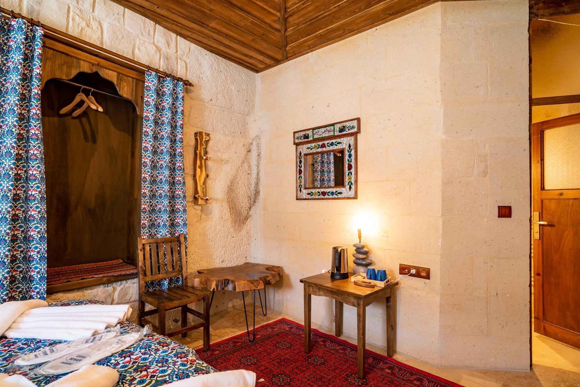 ホテル Cappadocia Inans Cave & Swimming Pool Hot ネヴシェヒル エクステリア 写真